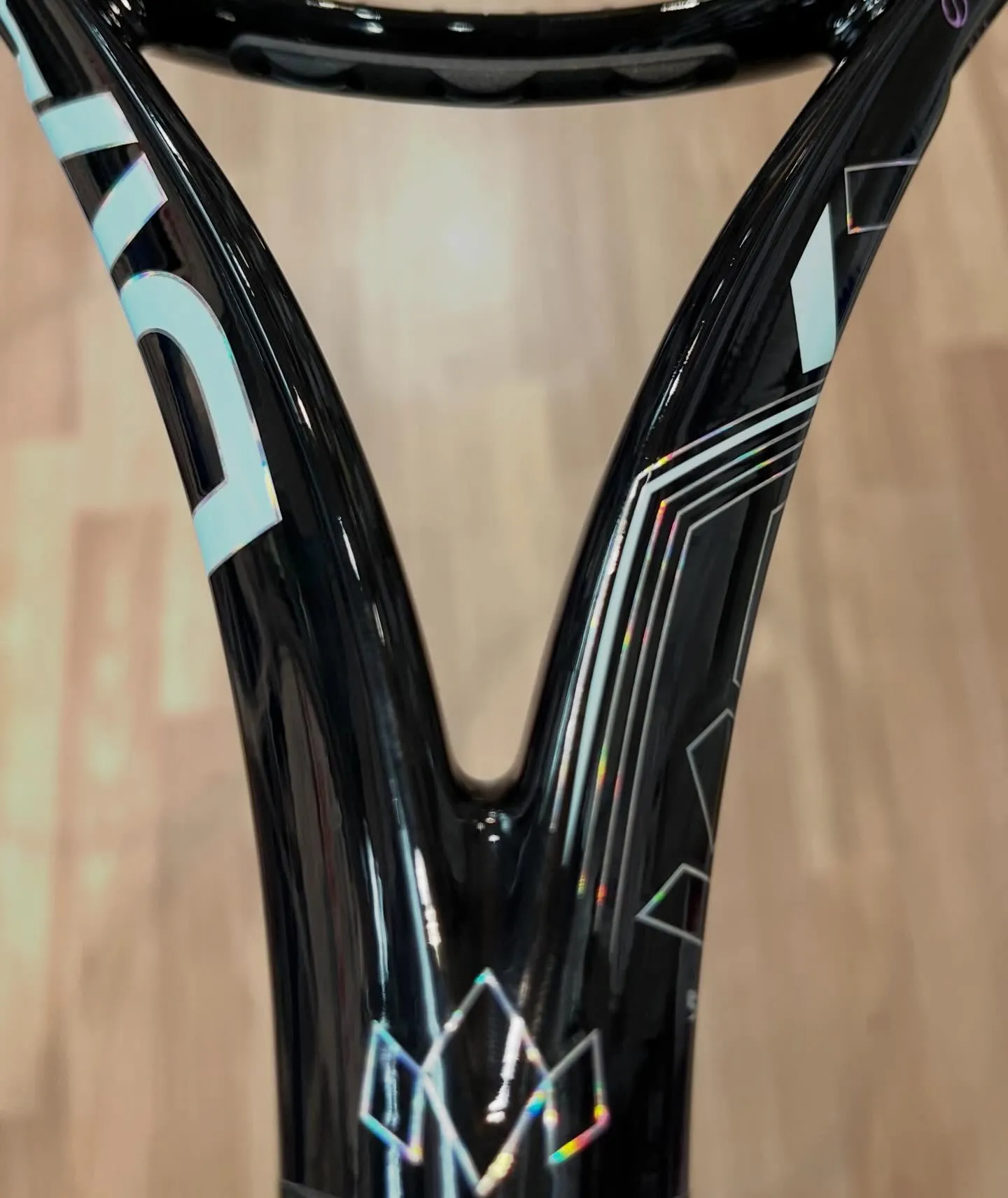 🎾🚀新しいレベルのテニス体験を求めている皆様へ、見逃せないお...