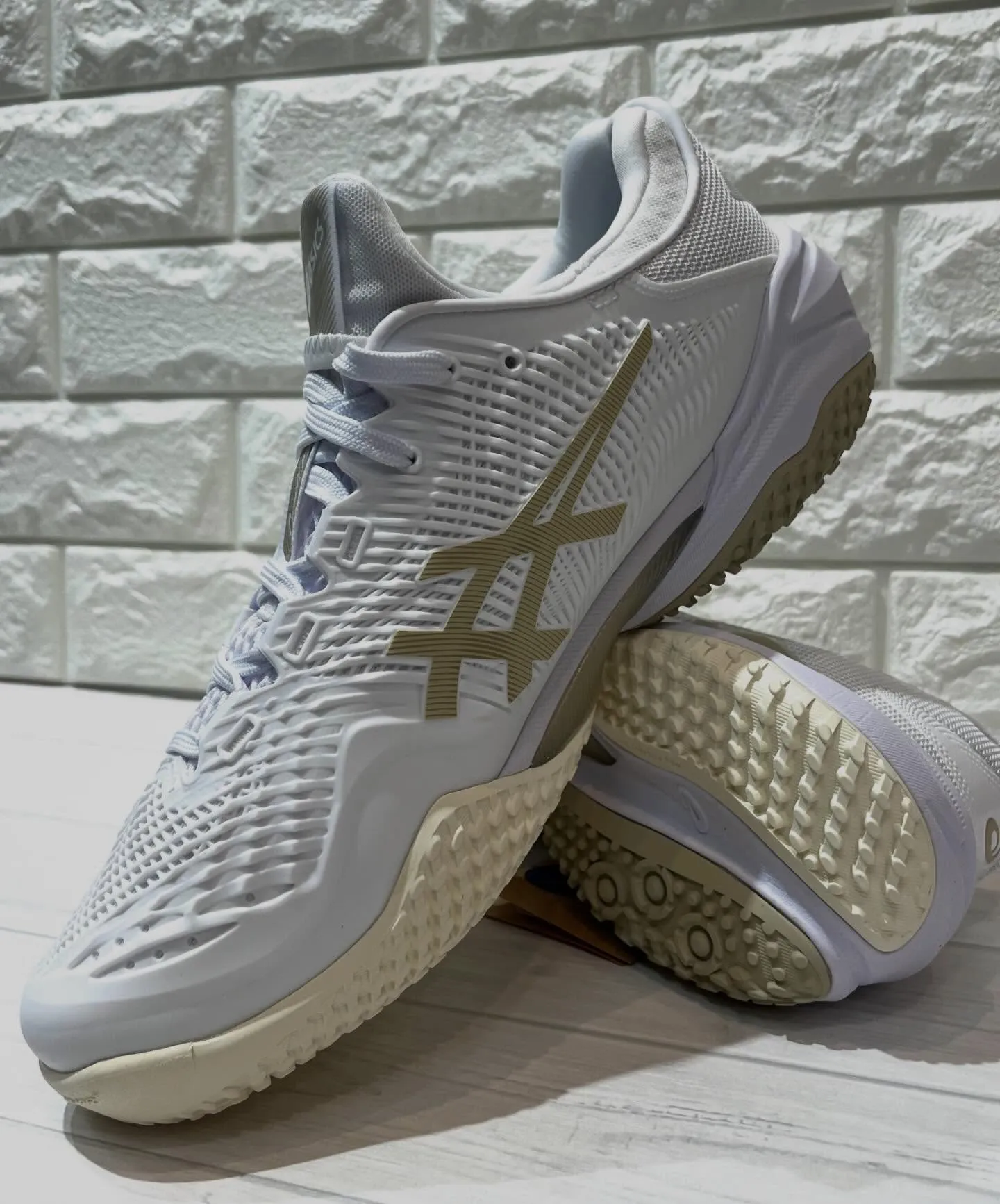 アシックスから2026年の最新モデルが登場しました！🎾新たに...