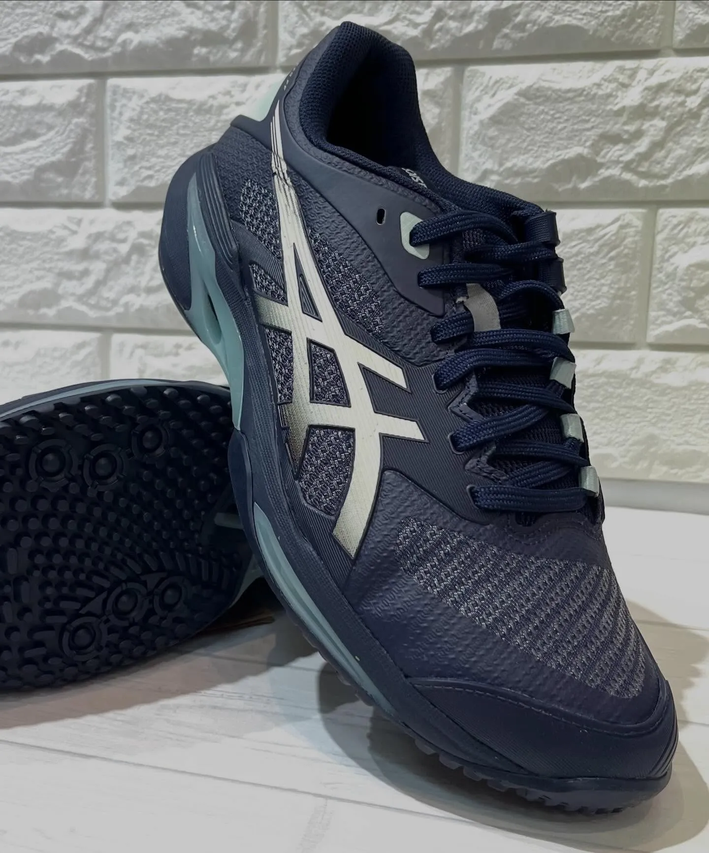 アシックスから2026年の最新モデルが登場しました！🎾新たに...