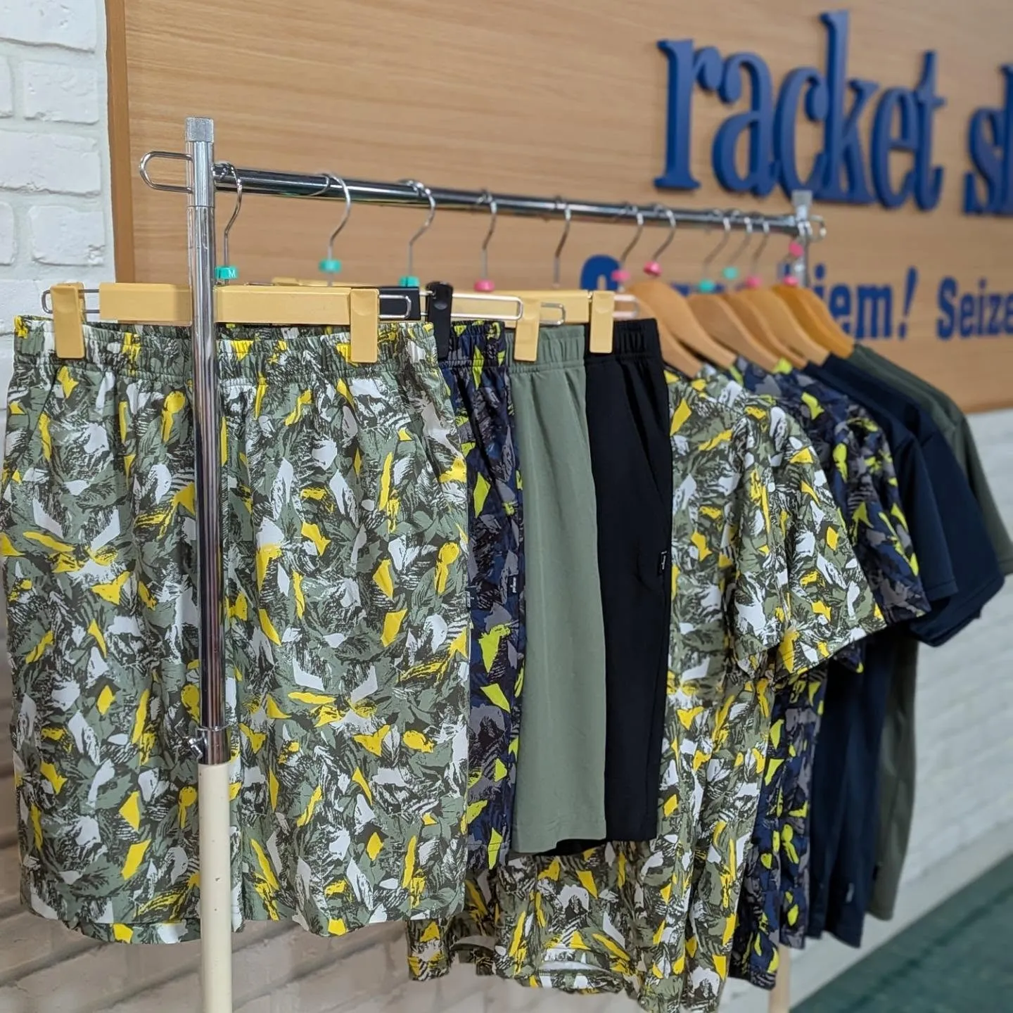 プリンスから新作春夏モデル