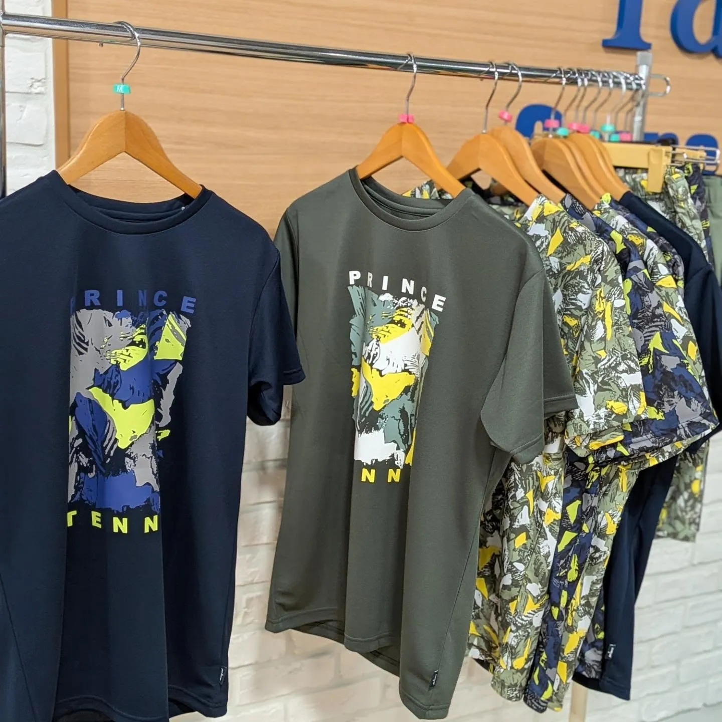 プリンスから新作春夏モデル