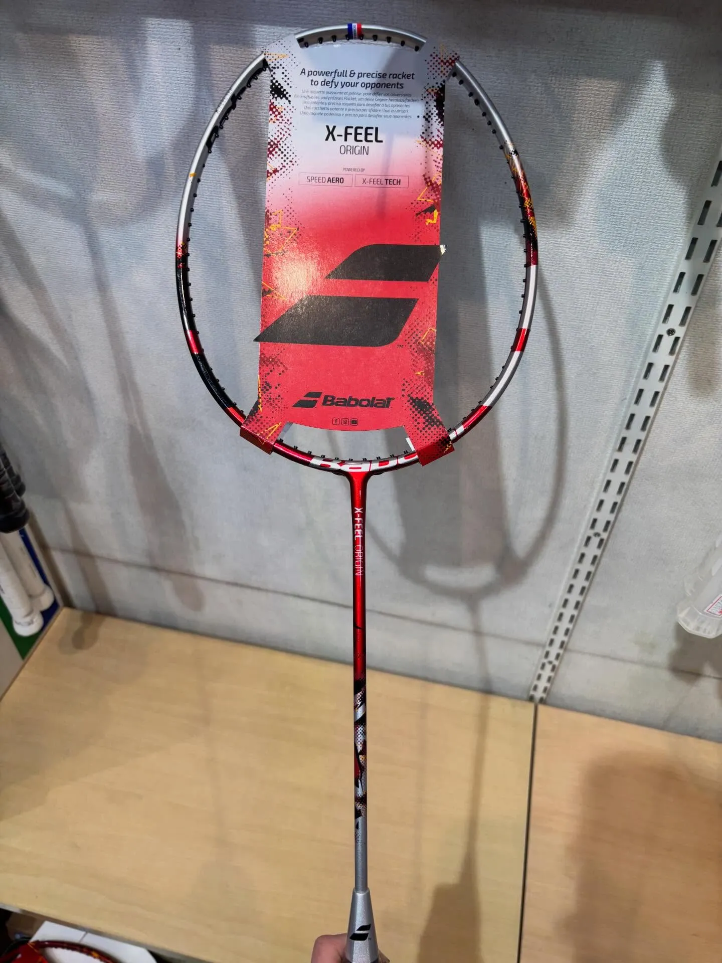 本日は雪ですね！当店の店前も雪が積もっておりました⛄️