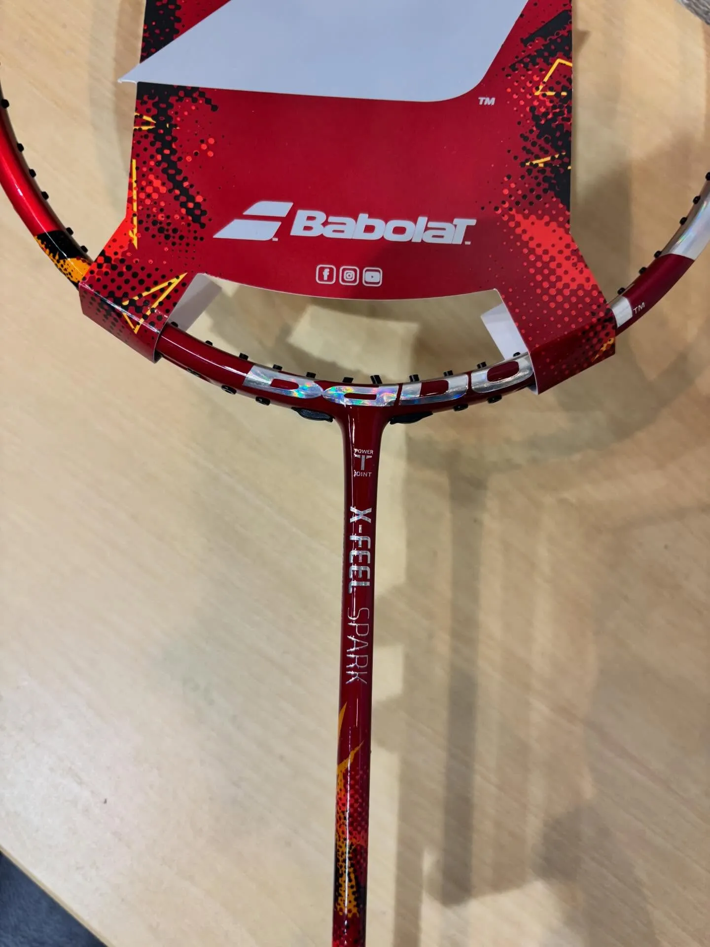 本日は雪ですね！当店の店前も雪が積もっておりました⛄️