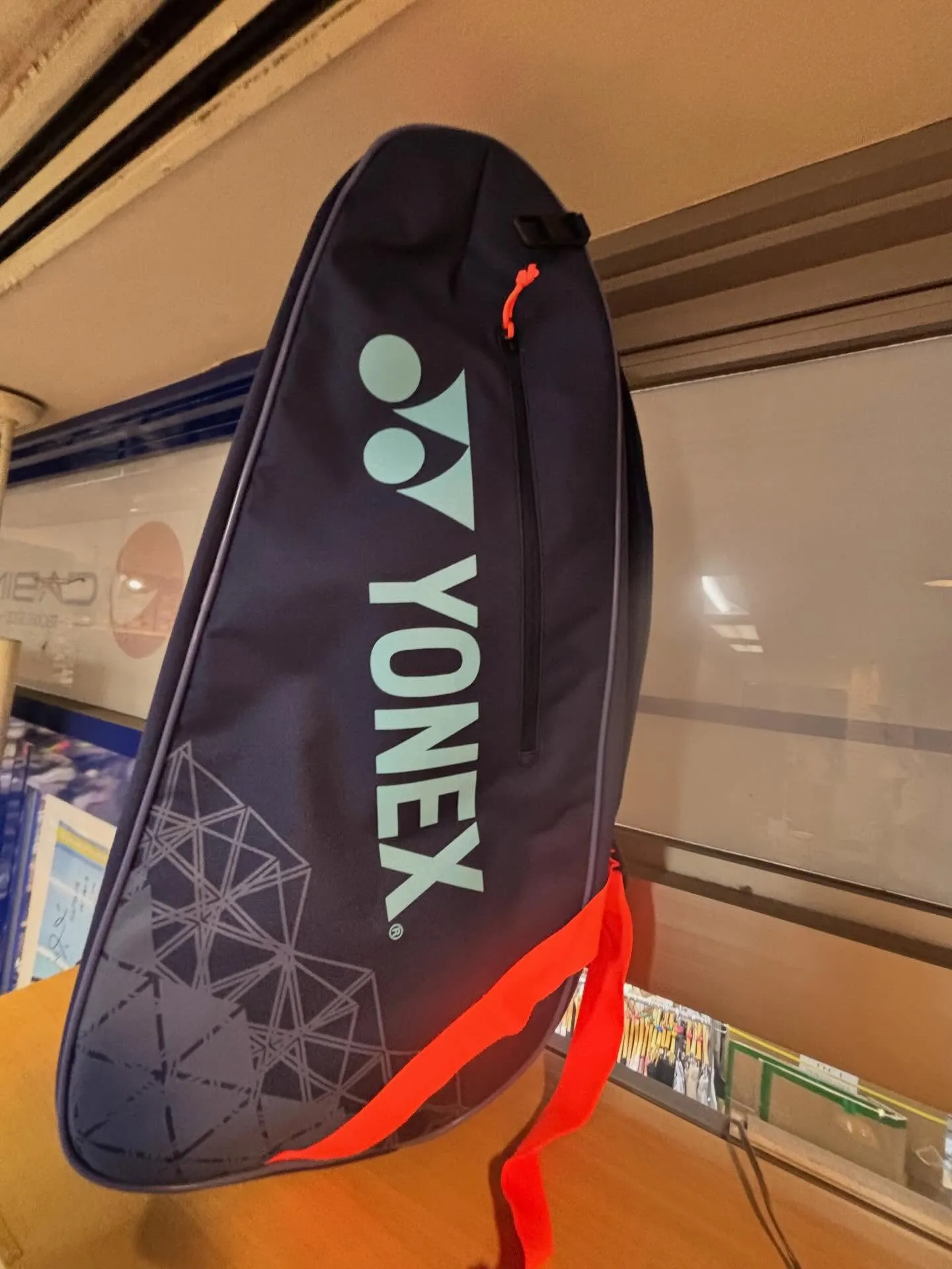 月曜日から寒く、路面も凍結しているようなのでお気をつけくださ...