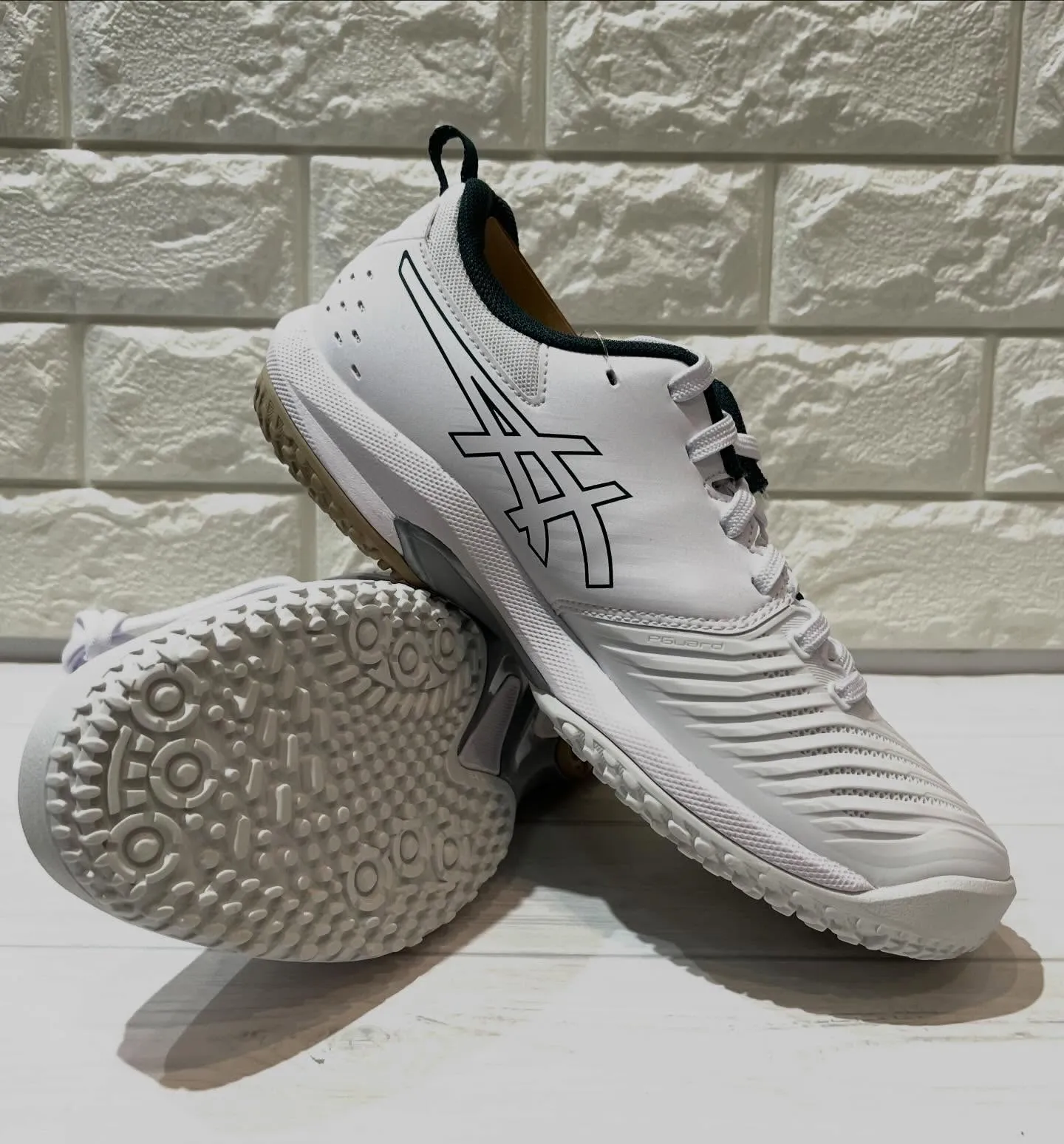 アシックスプレステージネオ 入荷致しました!