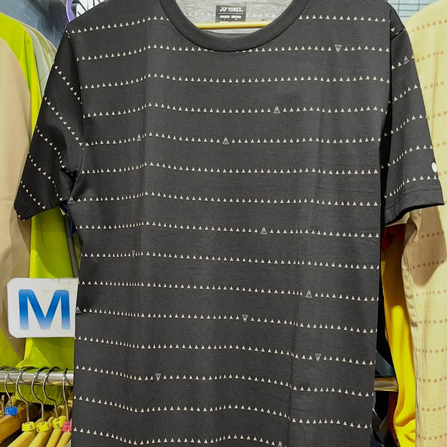 ヨネックスのユニTシャツ16840が、さわやかな外観と先進的...