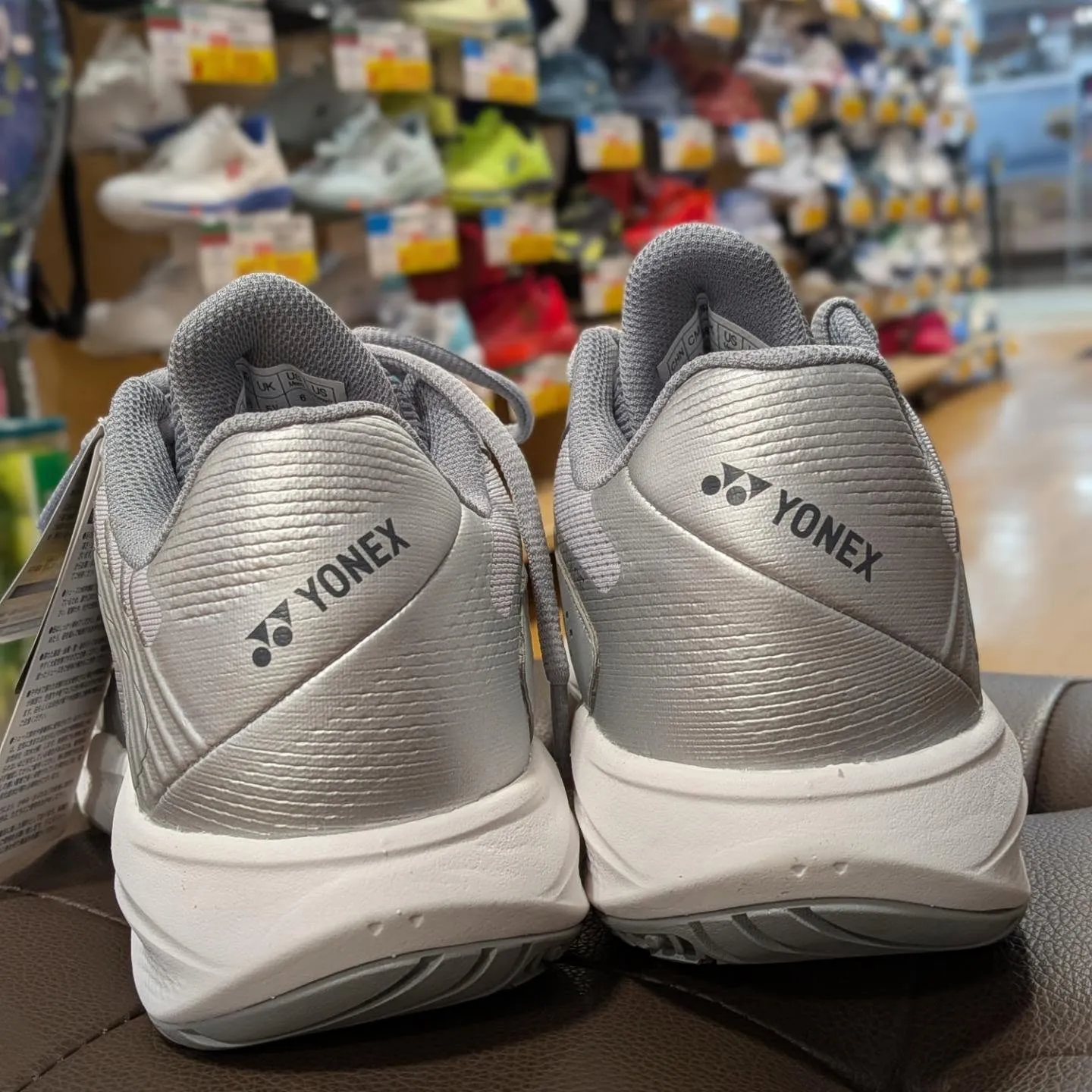 ヨネックスからテニスシューズ👟のご案内です!