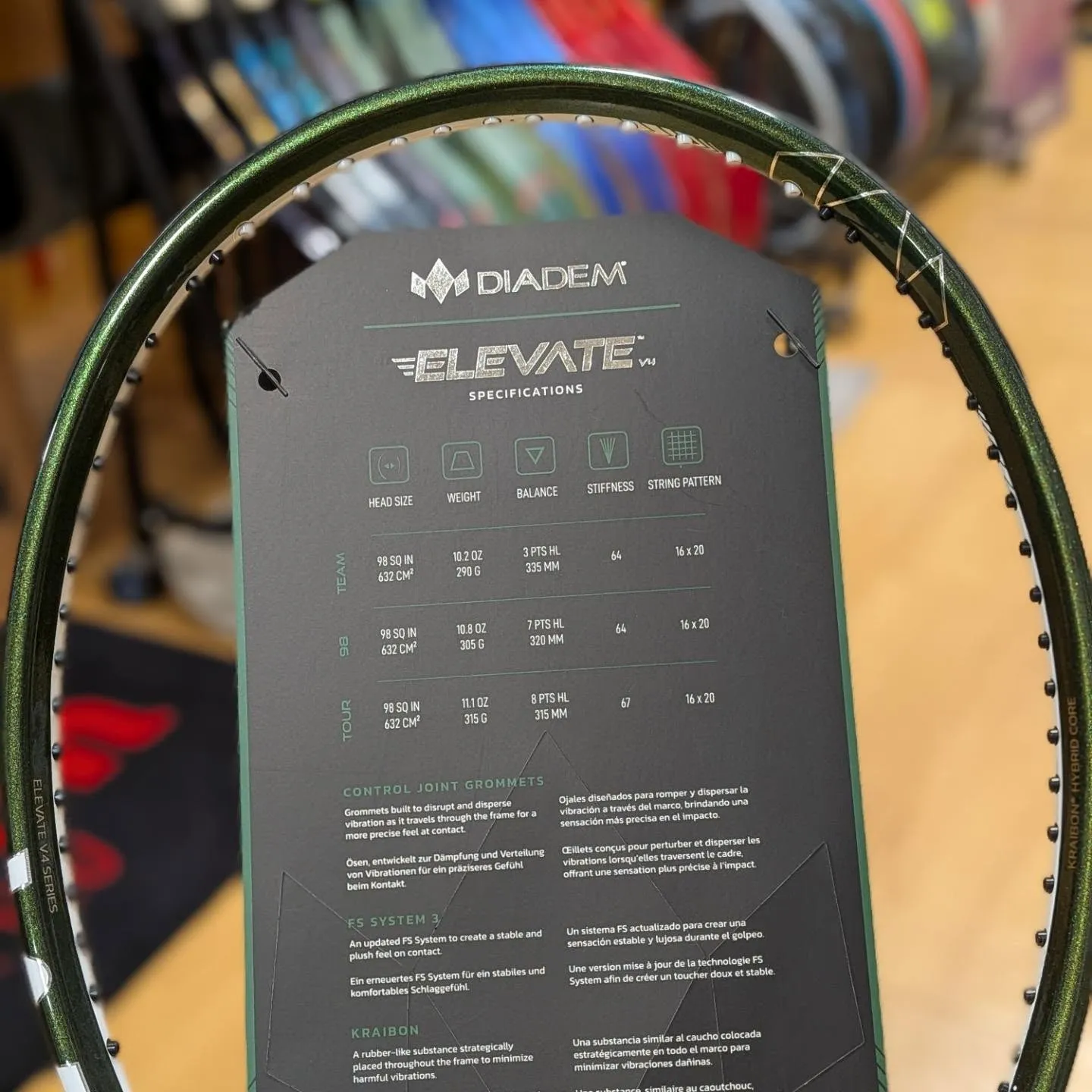 DIADEMから硬式ラケットが新発売で本日入荷しました🎾