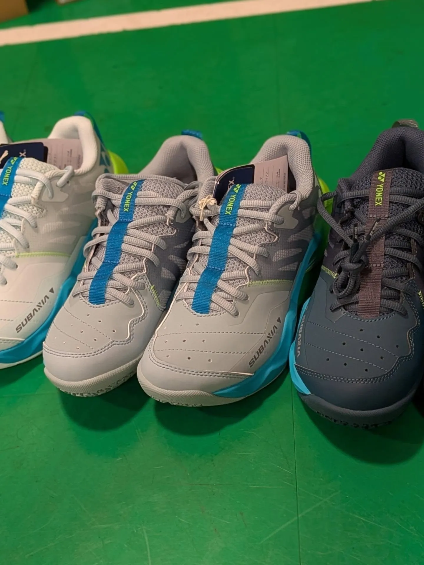 ヨネックスからバドミントンシューズ👟