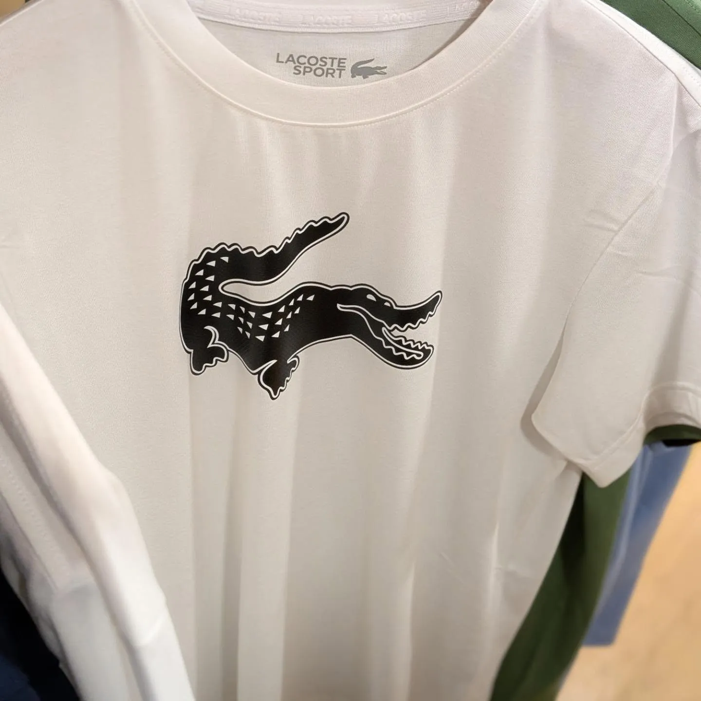 LACOSTEウエアがセールになりました💪🤩