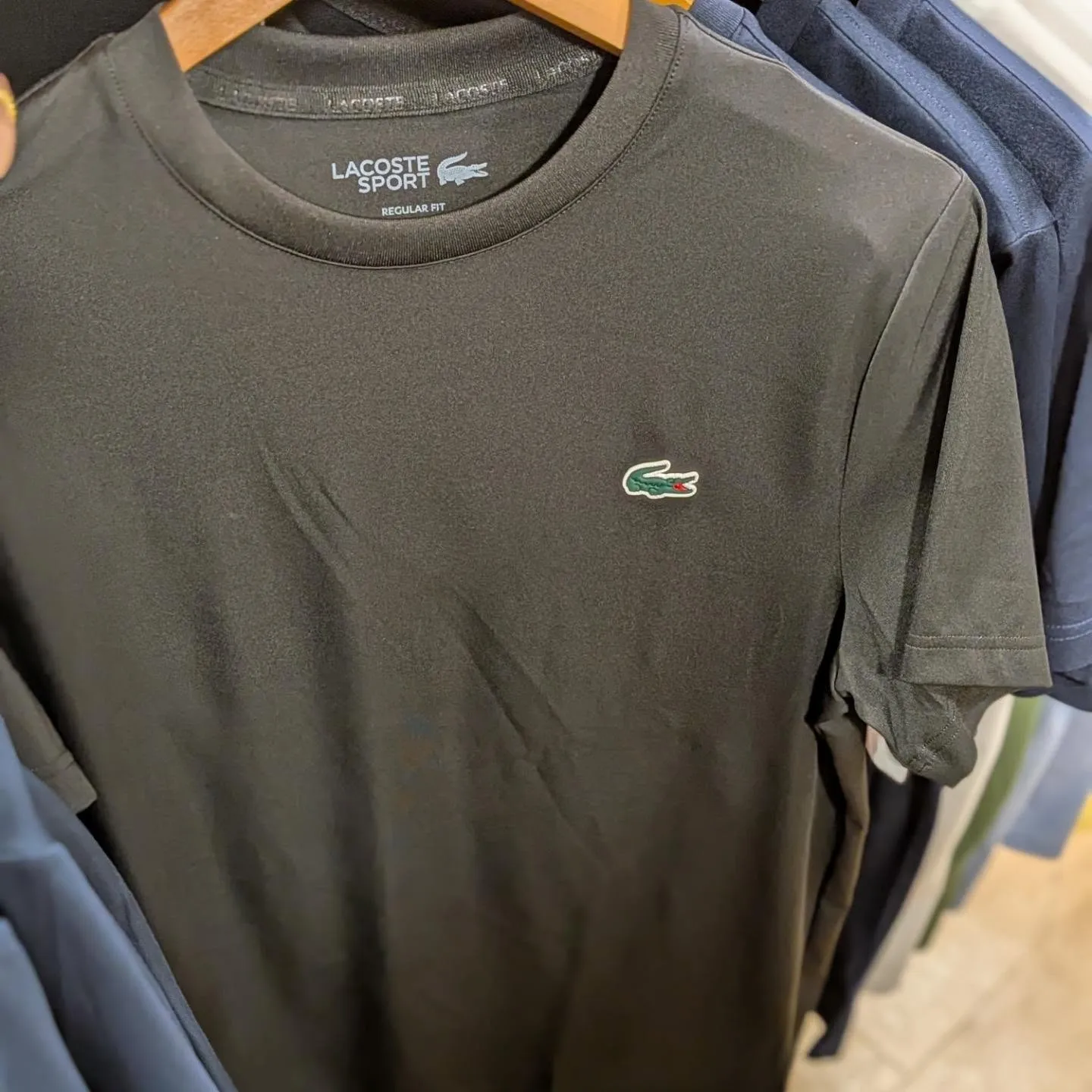 LACOSTEウエアがセールになりました💪🤩