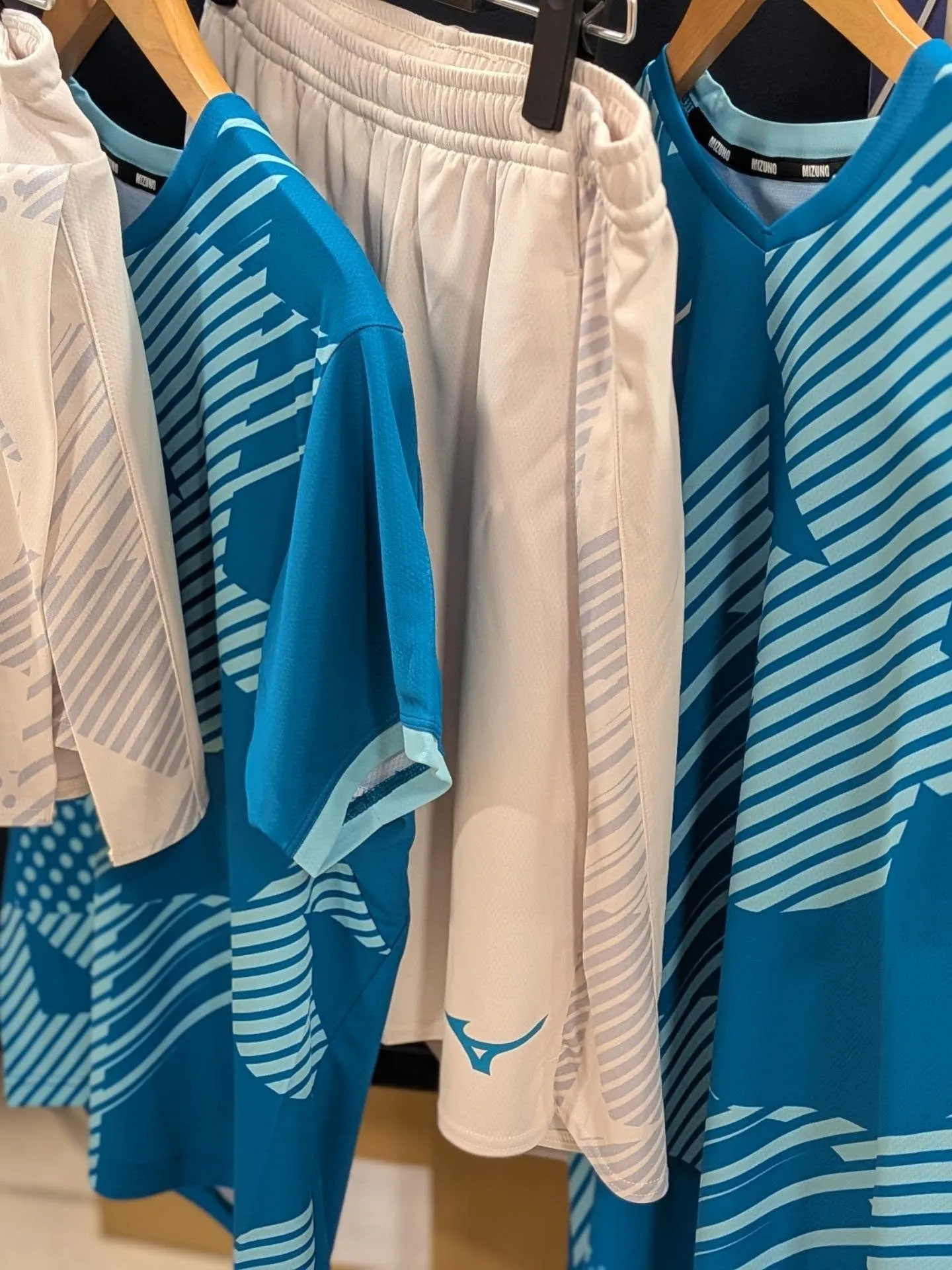 Mizunoから
