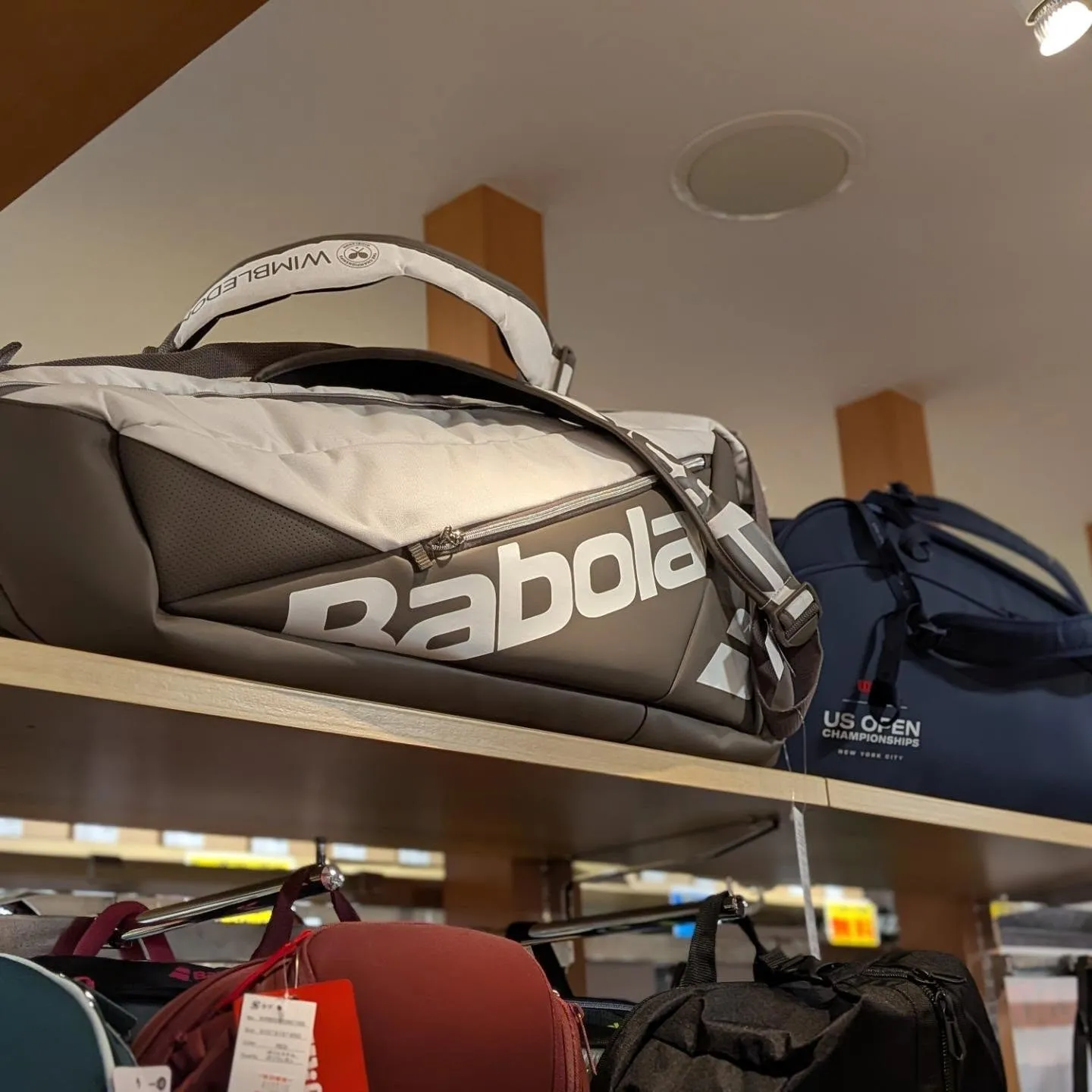 当店バック👜も色々な商品を取扱しております💪😎