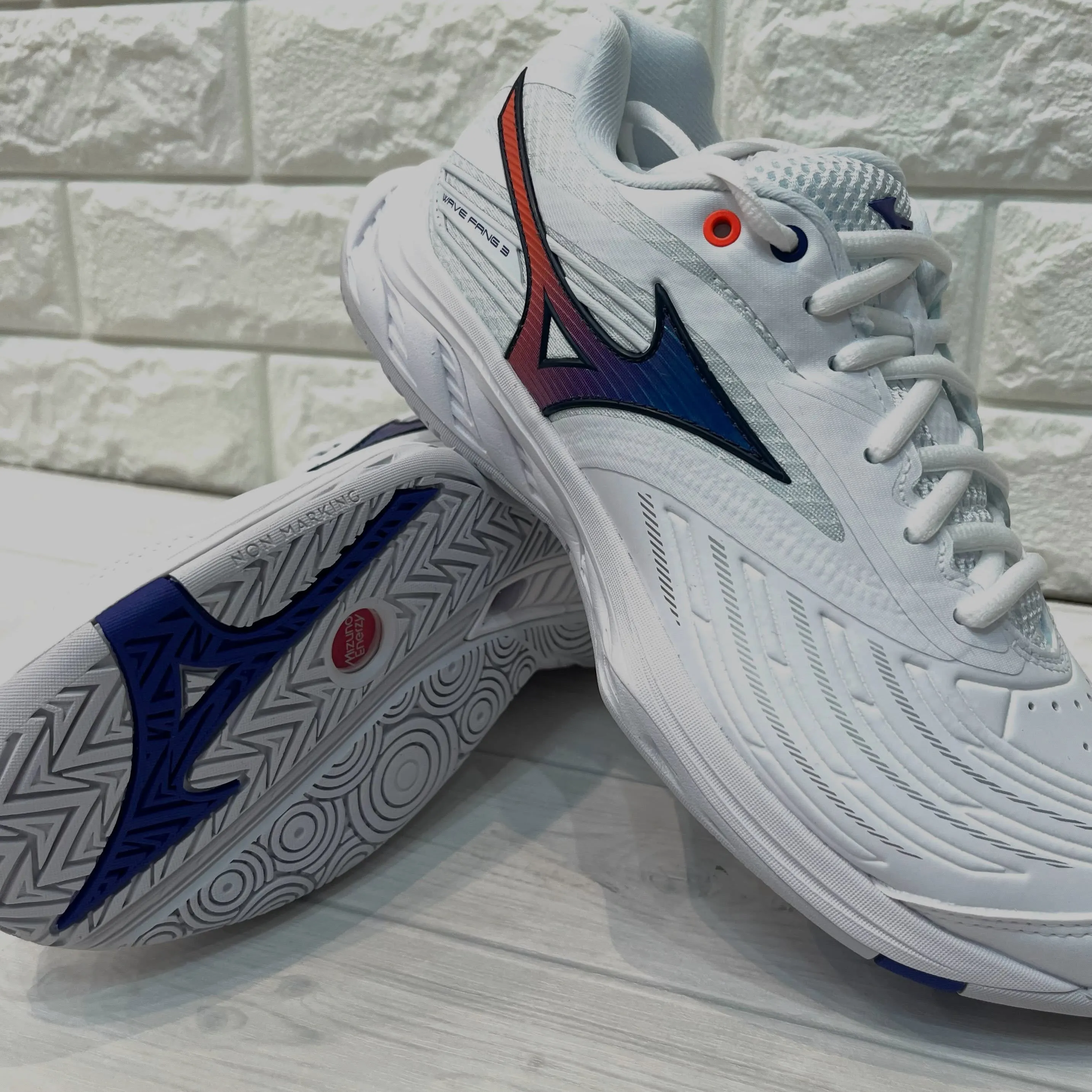 新しいシューズが登場!👟